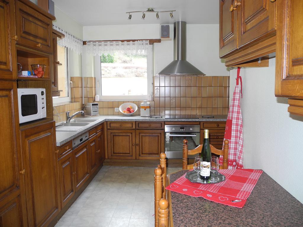 Au Pied Du Chateau Lichtenberg Luaran gambar