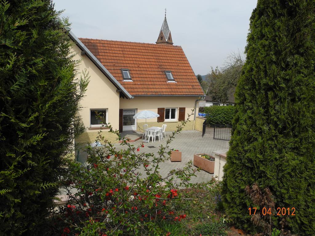 Au Pied Du Chateau Lichtenberg Bilik gambar